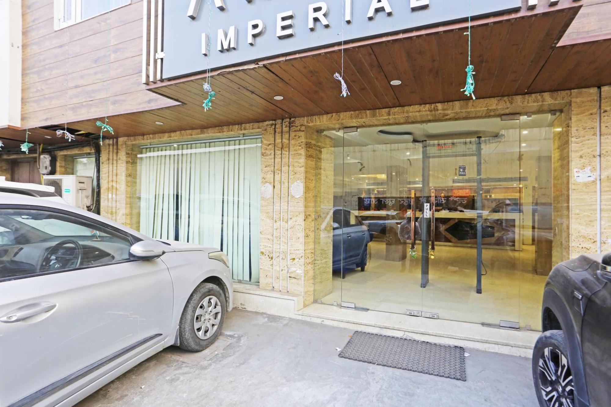Hotel Aman Imperial Just A Minute Away From New Delhi Railway Station And Connaught Place Bagian luar foto