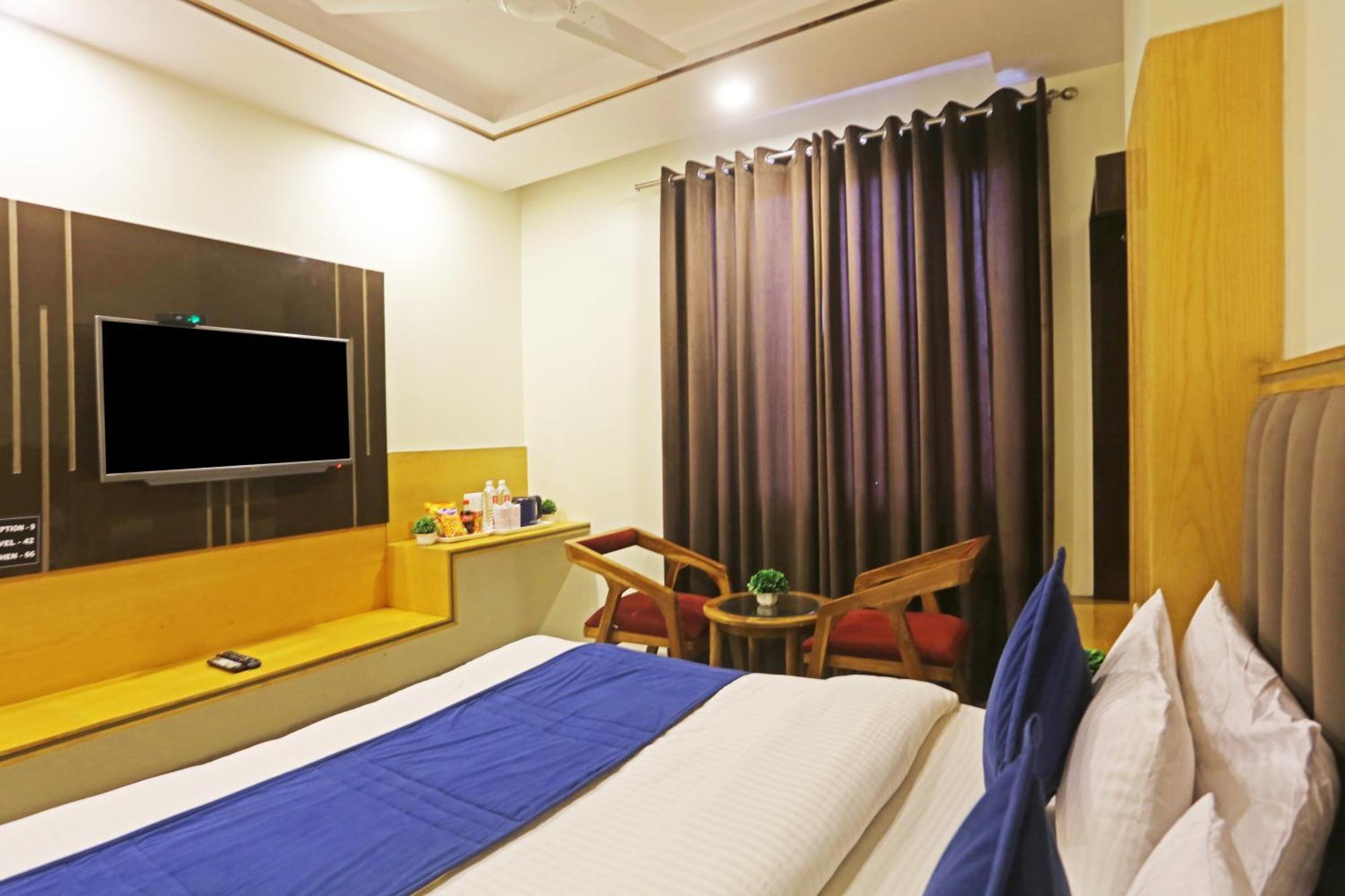 Hotel Aman Imperial Just A Minute Away From New Delhi Railway Station And Connaught Place Bagian luar foto
